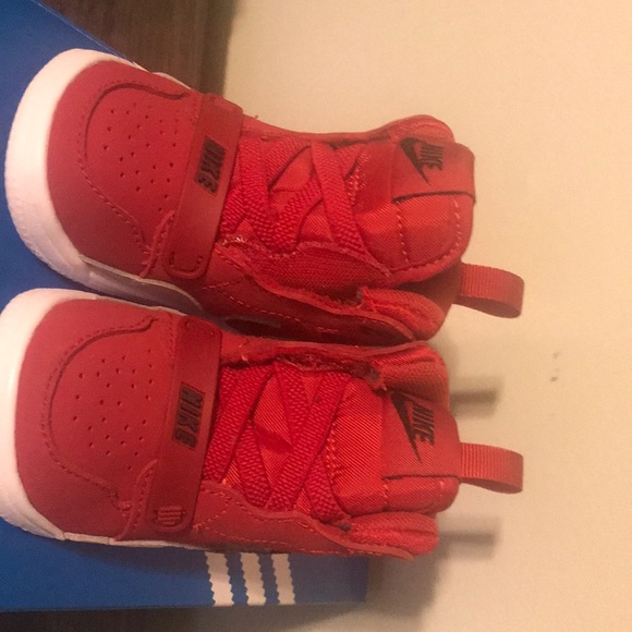 Red and Black Size 3C Nike Jordans - Picture 6 of 6
